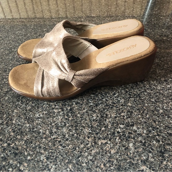Aerosoles On Deck Sandals NWT - Picture 4 of 8